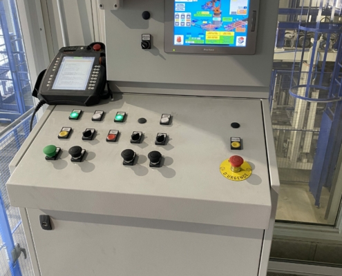 Controlling machine